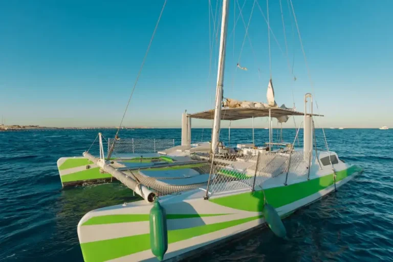hurghada time tours catamaran
